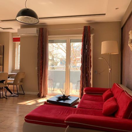 Haris Apartments Tirana Kültér fotó