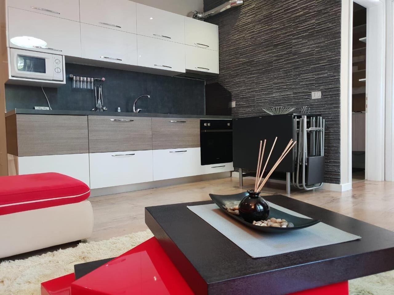 Haris Apartments Tirana Kültér fotó